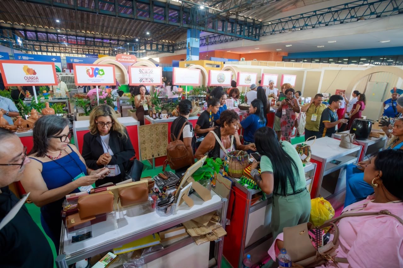 1º dia da Feira do Empreendedor atrai mais de 7 mil pessoas com programação de finanças, inovação e economia criativa